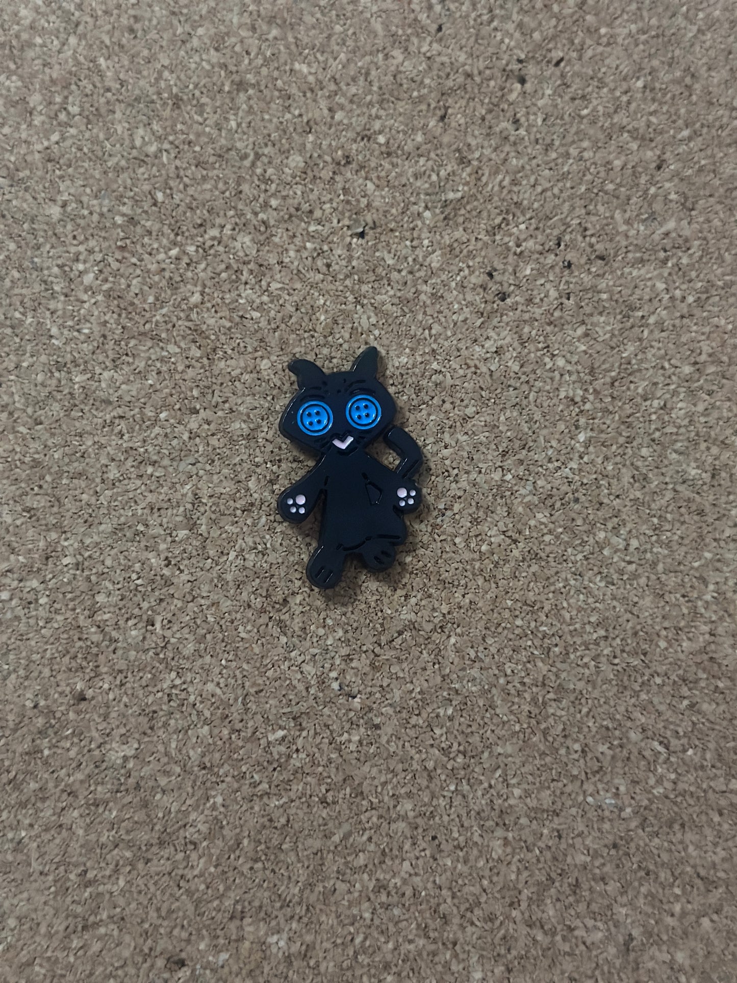 Coraline Dolls Pin Badge