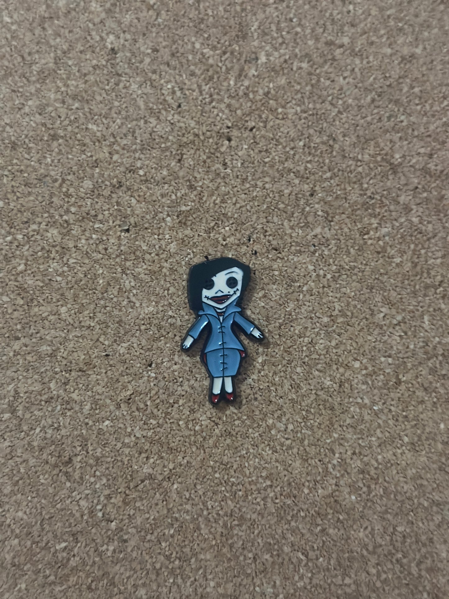 Coraline Dolls Pin Badge