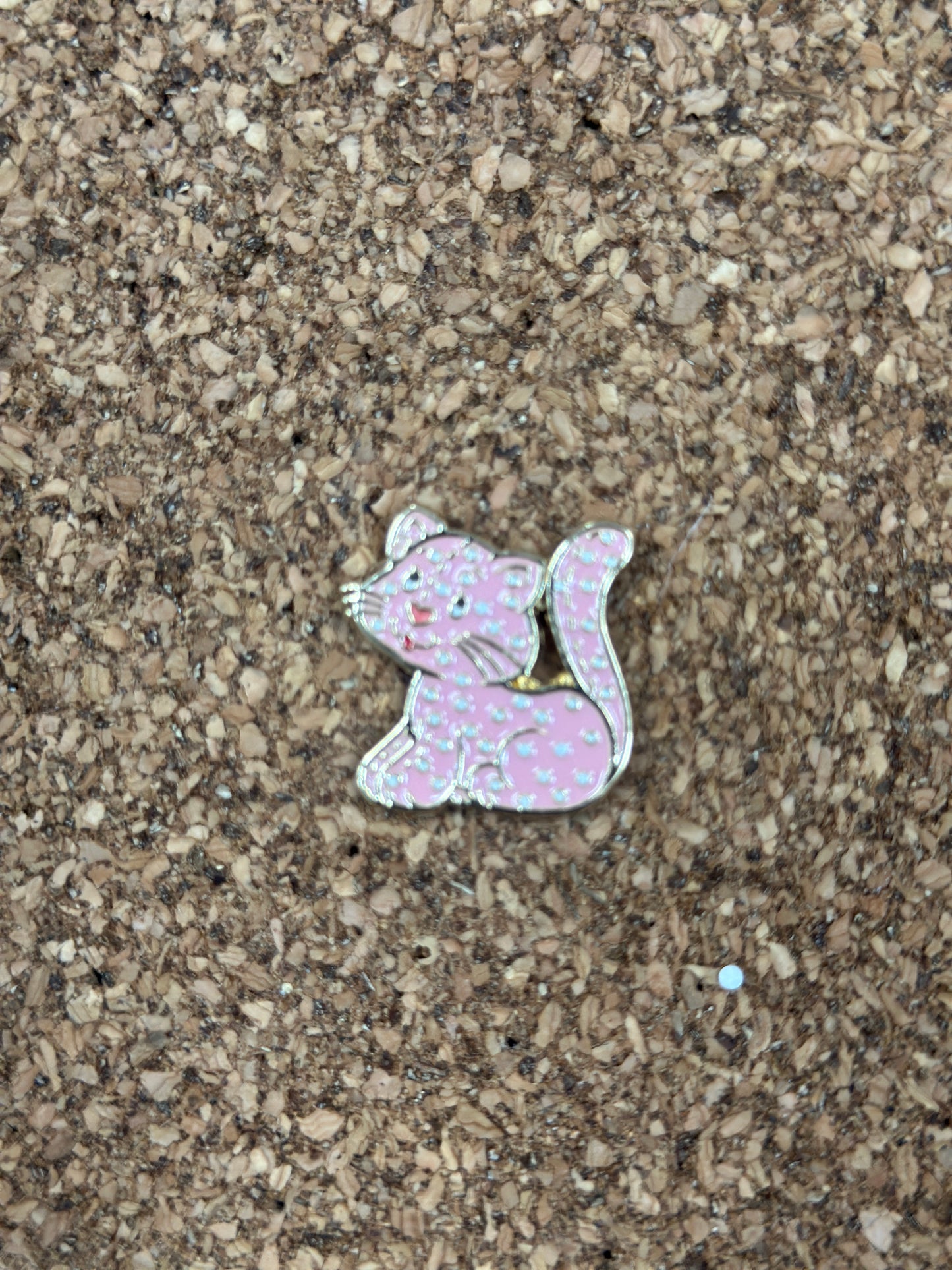 Strawberry Shortcake Custard The Cat Pin Badge