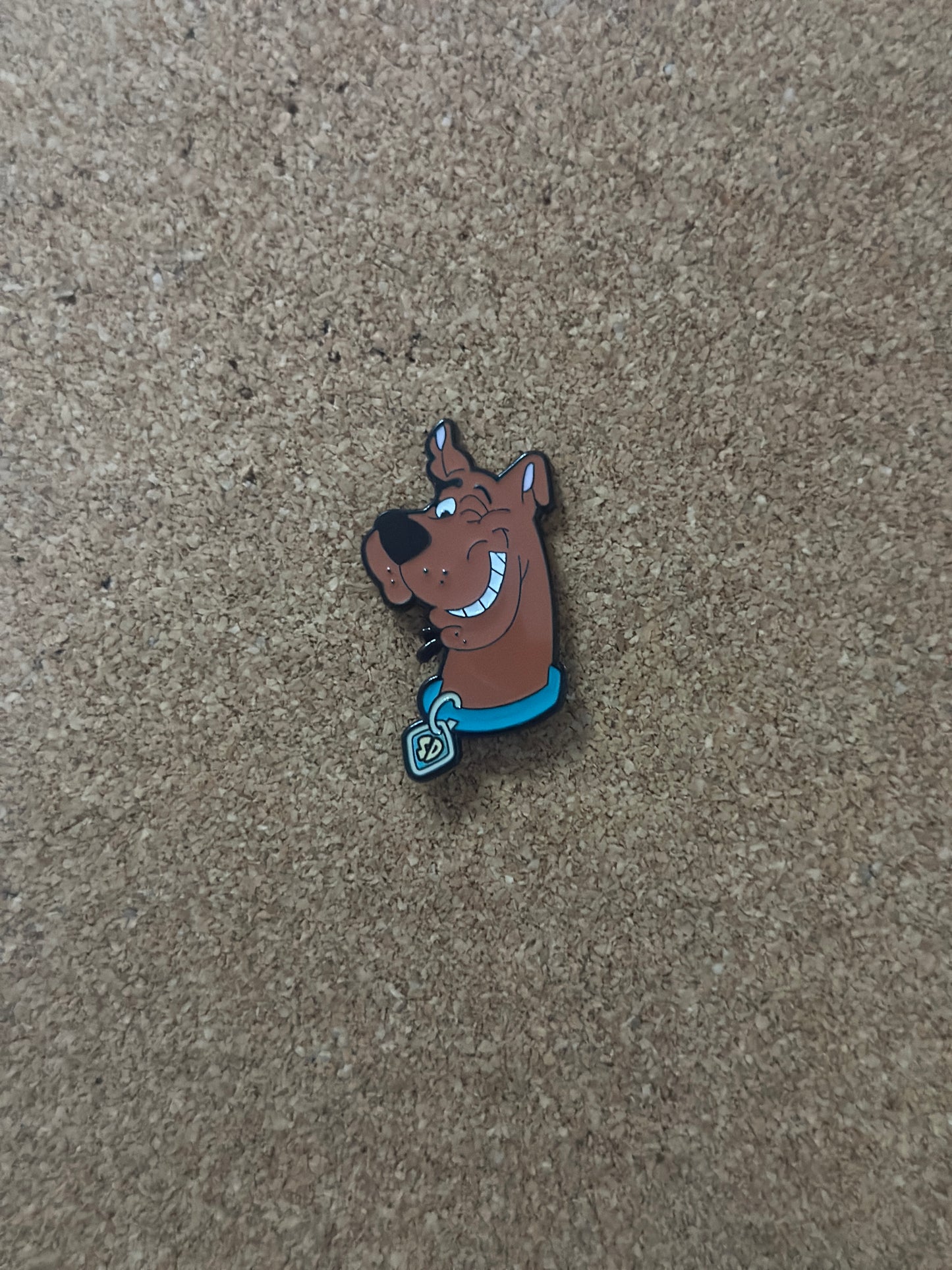 Scooby Doo Headshot Pin Badge