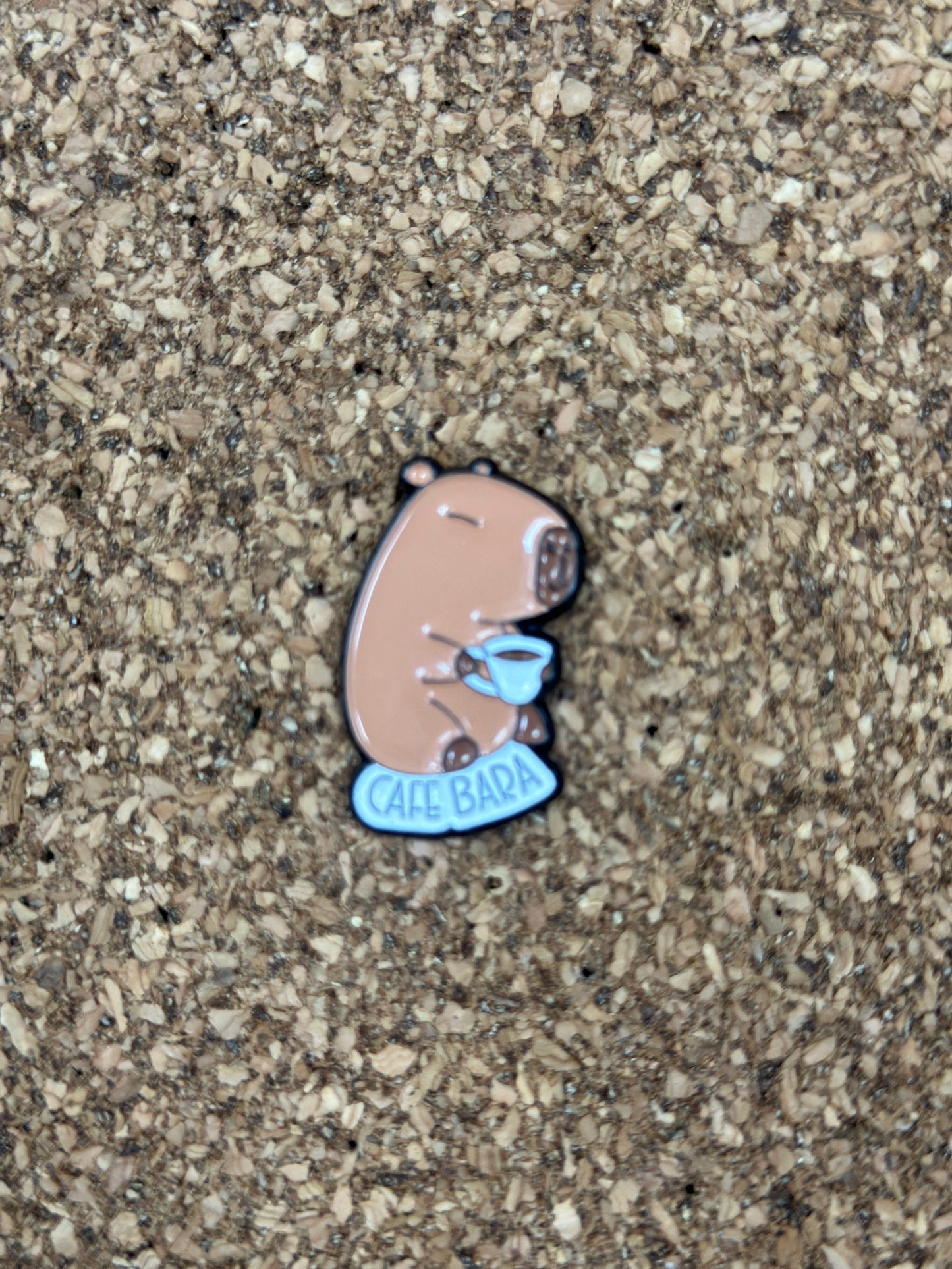 Capybara Cafe Bara Pin Badge