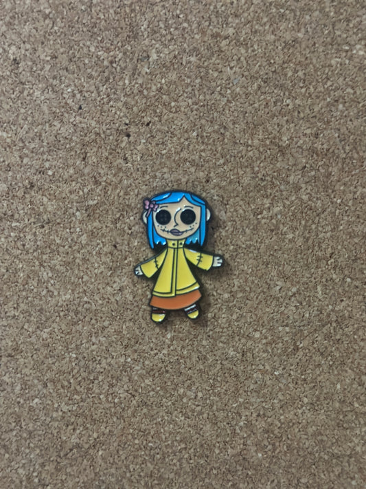 Coraline Dolls Pin Badge