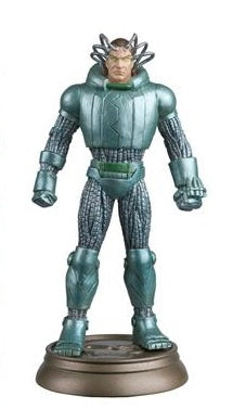 DC Comics Metallo Superhero Chess Figure Collection
