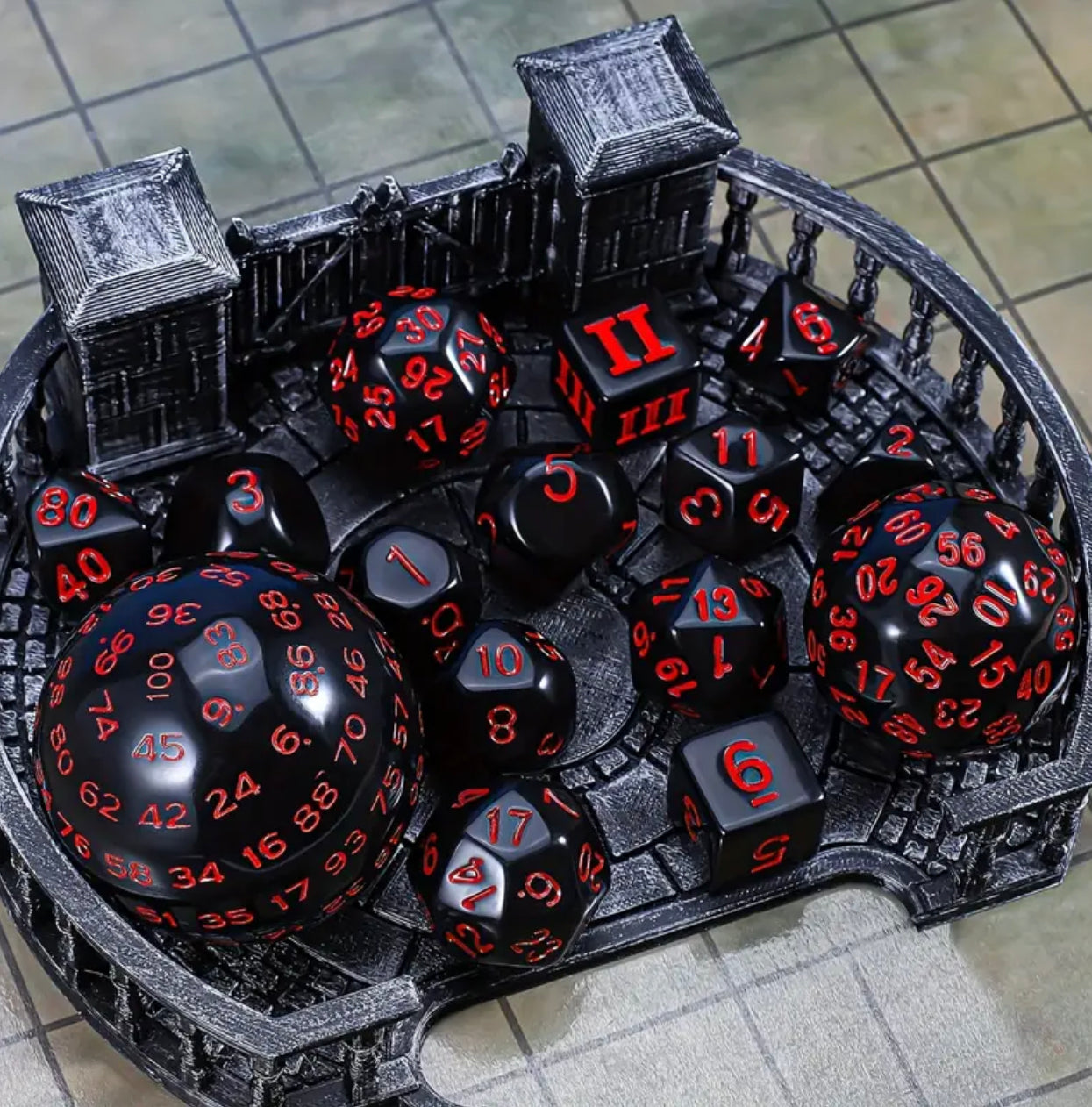 Black and Red 15pc Dice & Pouch Set