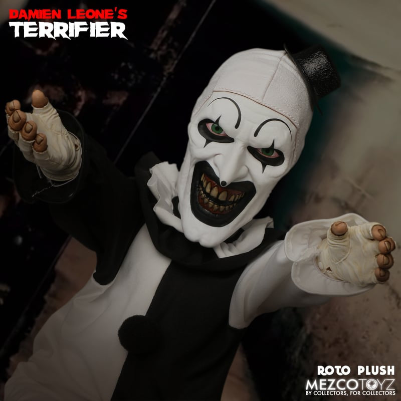 The Terrifier Art the Clown MDS 18 Inch Roto Plush