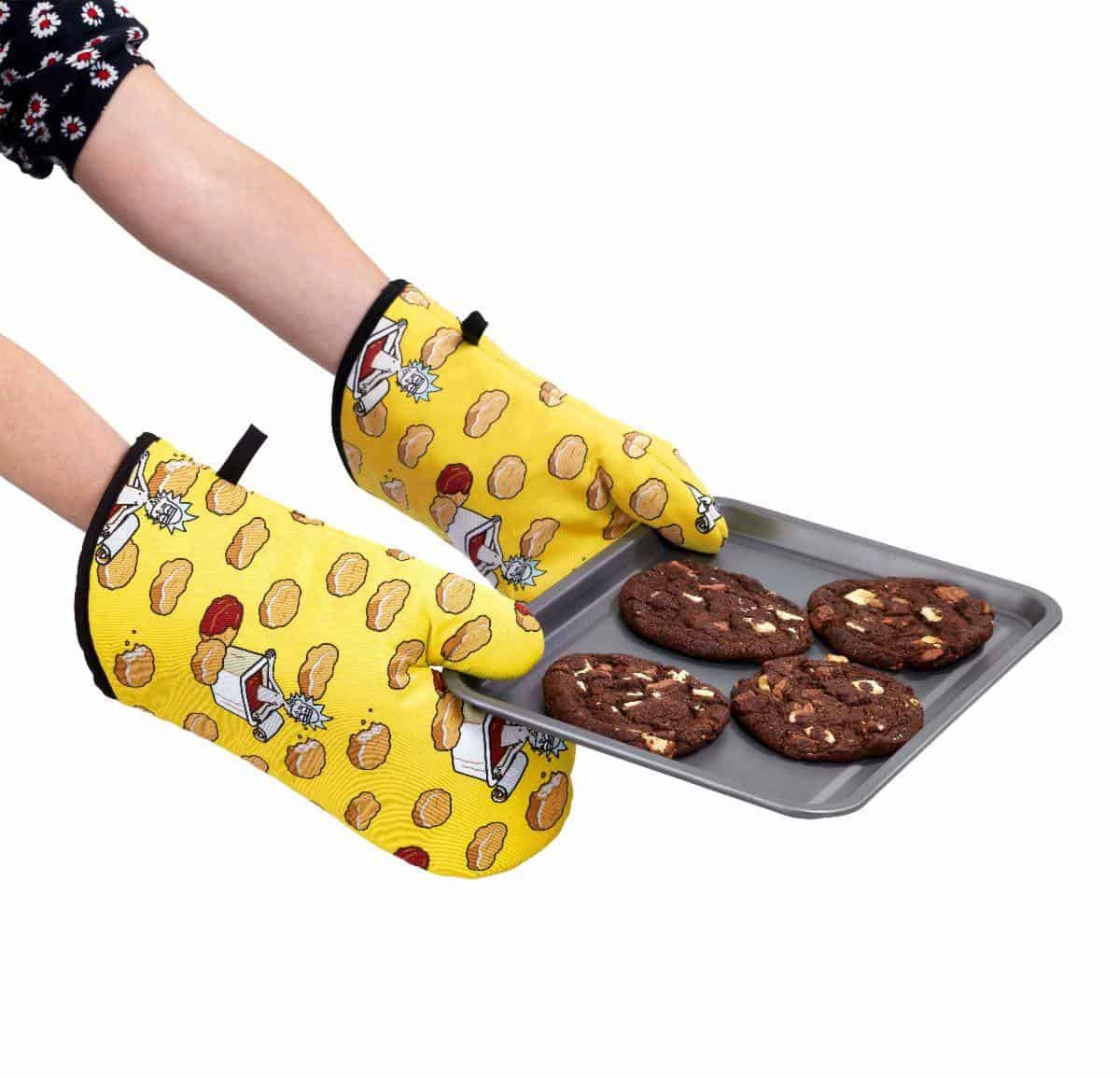 Rick and Morty Szechuan Sauce Oven Gloves