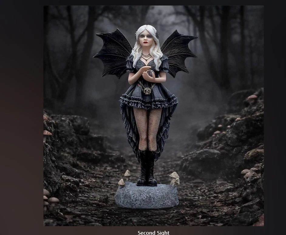 Second Sight Fairy 22.7cm Statue