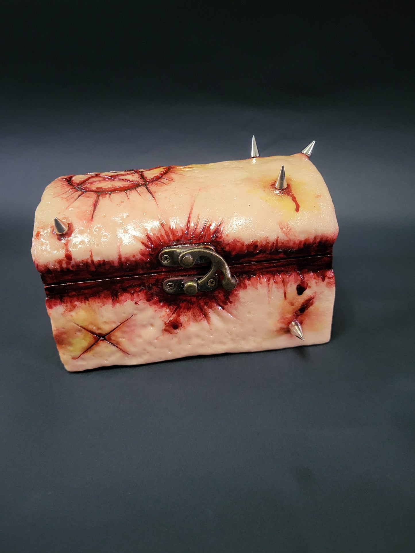 Spiked Pentagram box