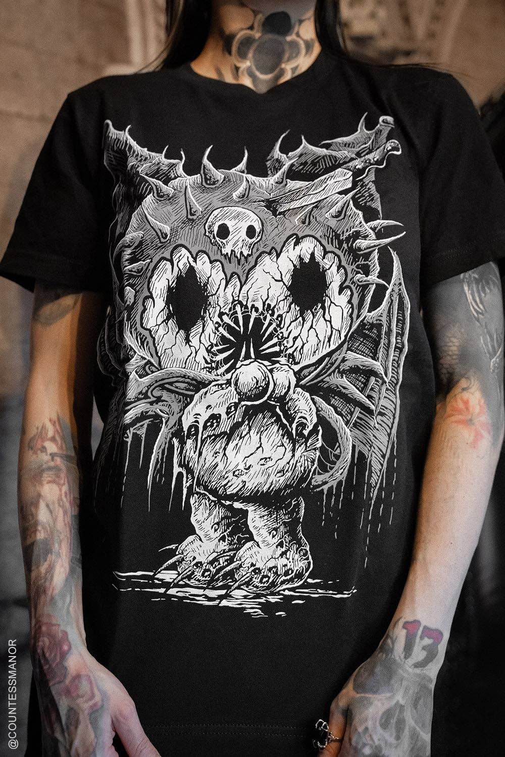 Killromi T-shirt