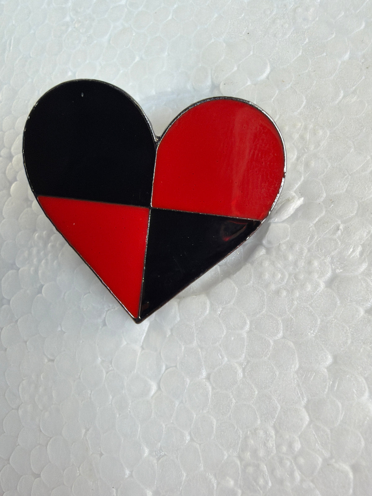 Harley Quinn Classic Heart Pin Badge
