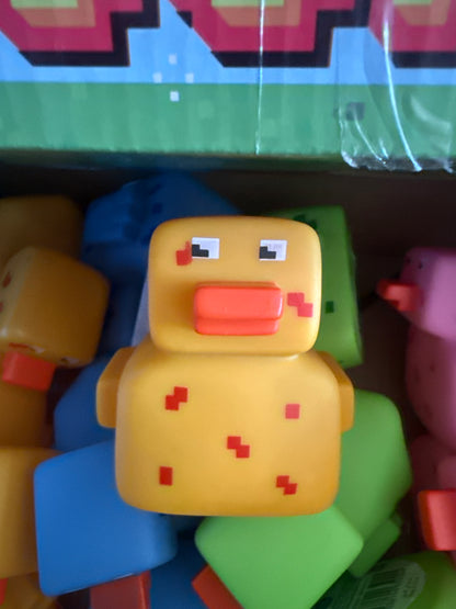 Pixel Duck 10cm