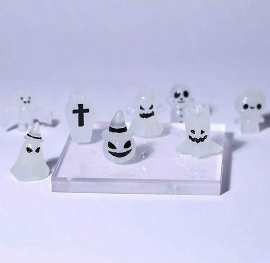 Spooky Miniature Luminous Figures