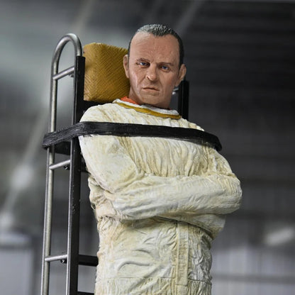 The Silence of the Lambs Dr. Hannibal Lecter Ultimate Figure