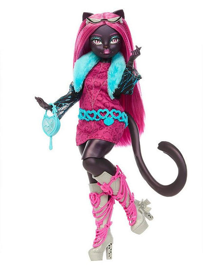 Monster High Skulltimate Secrets Hauntlywood Mysteries Catty Noir G3 Doll