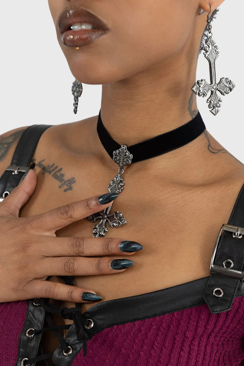 Crossed Fates Choker by Killstar