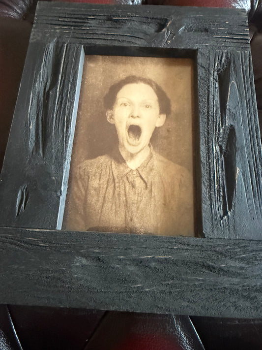 Vintage Screaming A6 Print in Rustic Wooden Frame