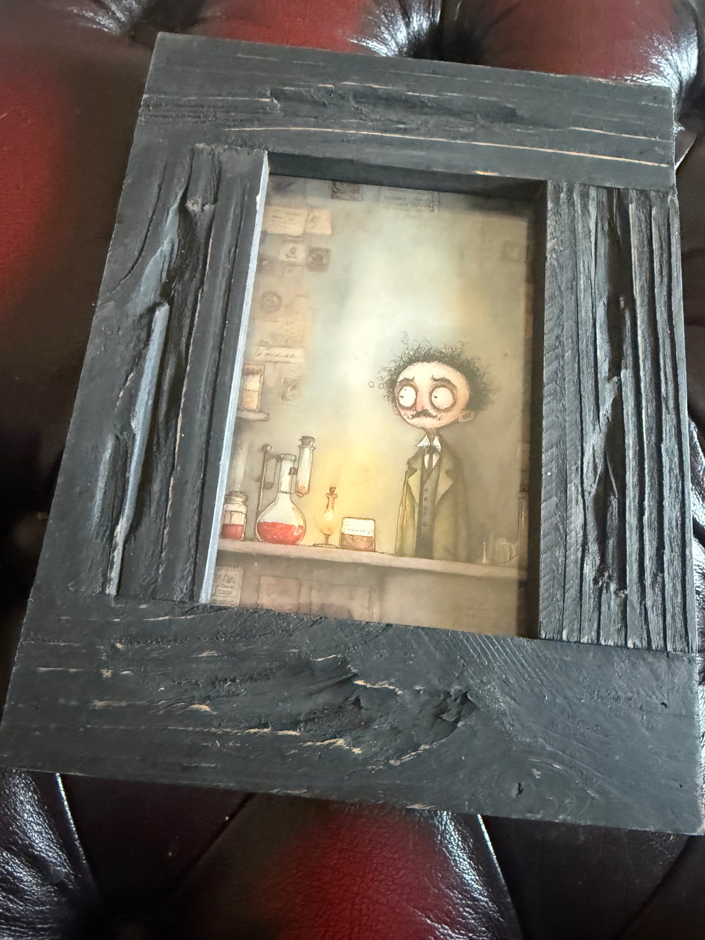 Victor’s Lab A6 Print in Rustic Wooden Frame