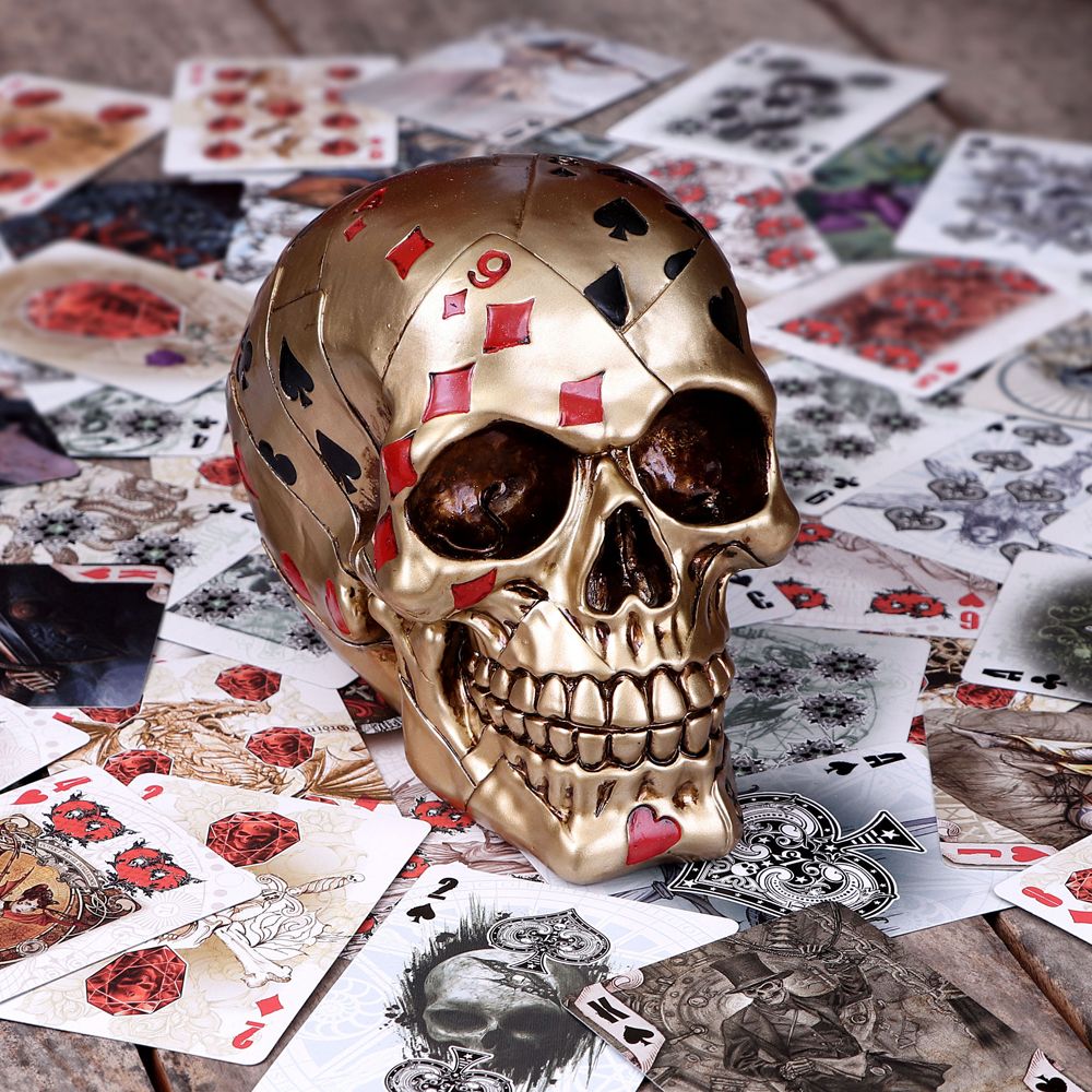 Dead Man’s Hand Gold Skull