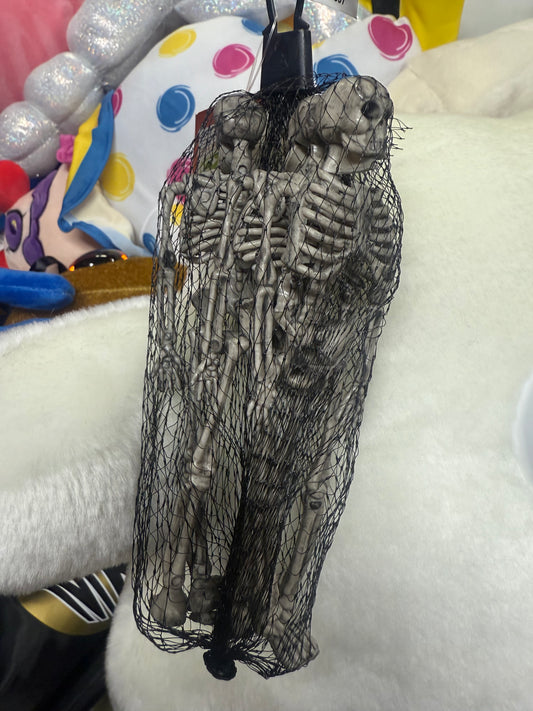 3 Mini Spooky Skeletons