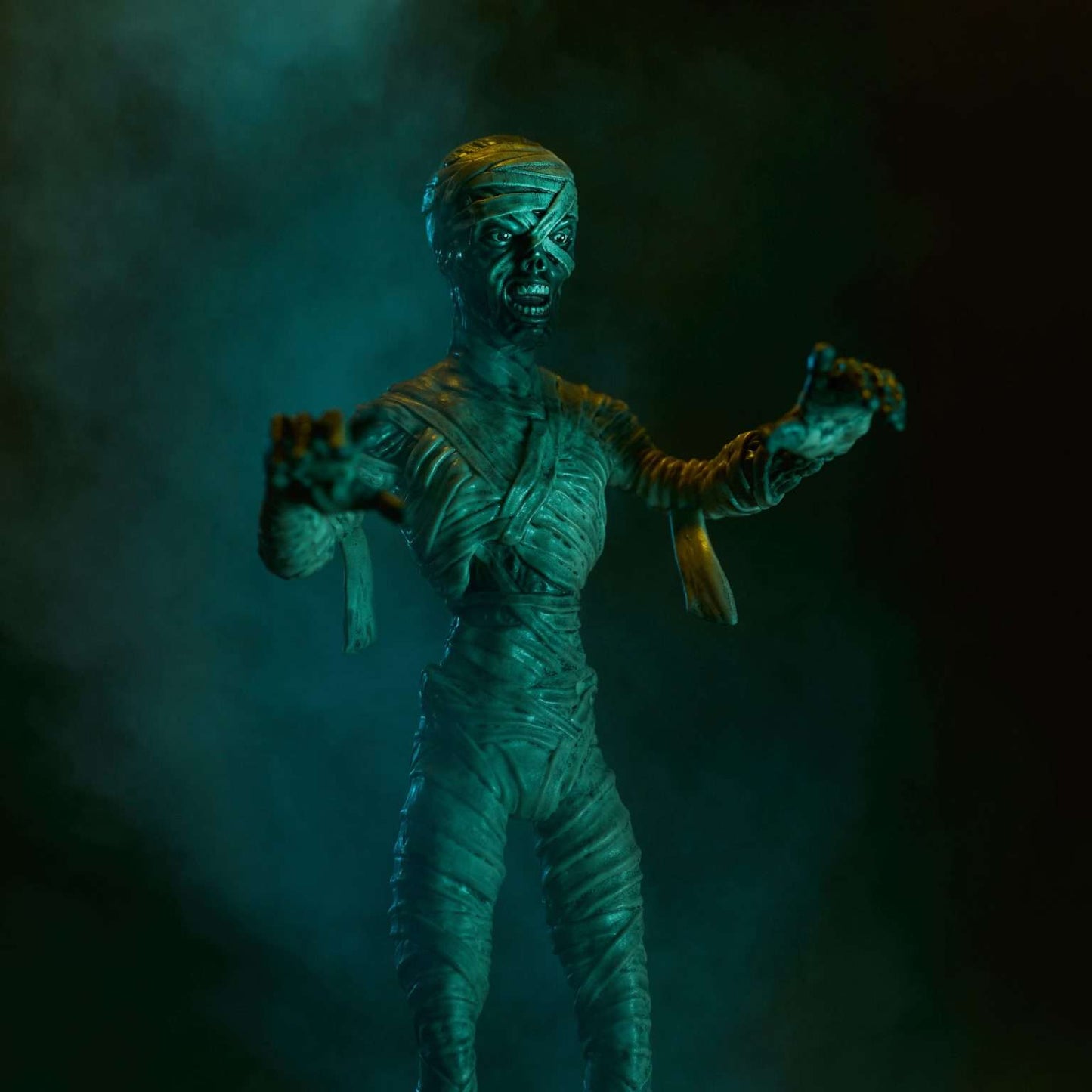 Universal Monsters The Mummy Bendyfigs Poseable Figure