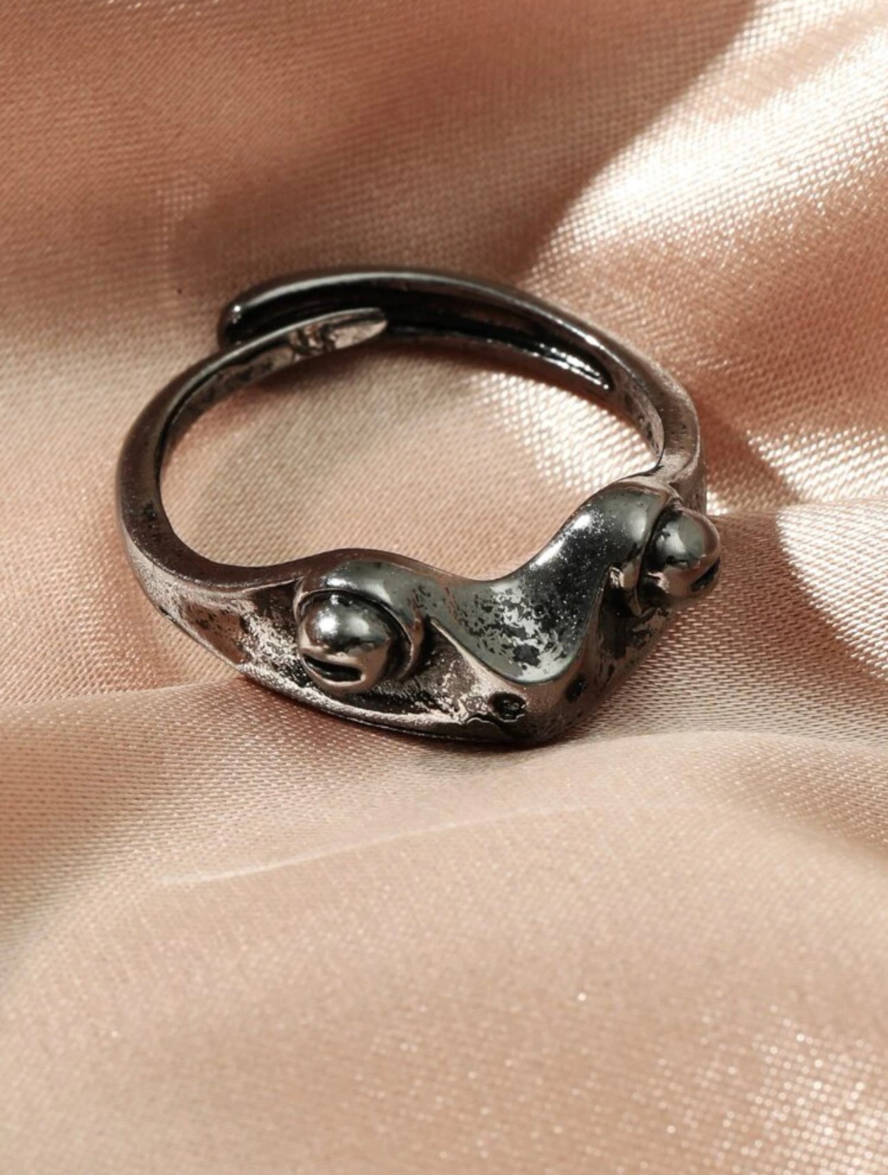 Adjustable Frog Ring Copper Alloy